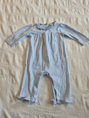 Le Top 9 month boys blue & white stripe romper snowflake embroidery EUC